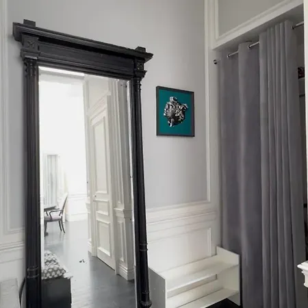 Historical French Style Apartment *